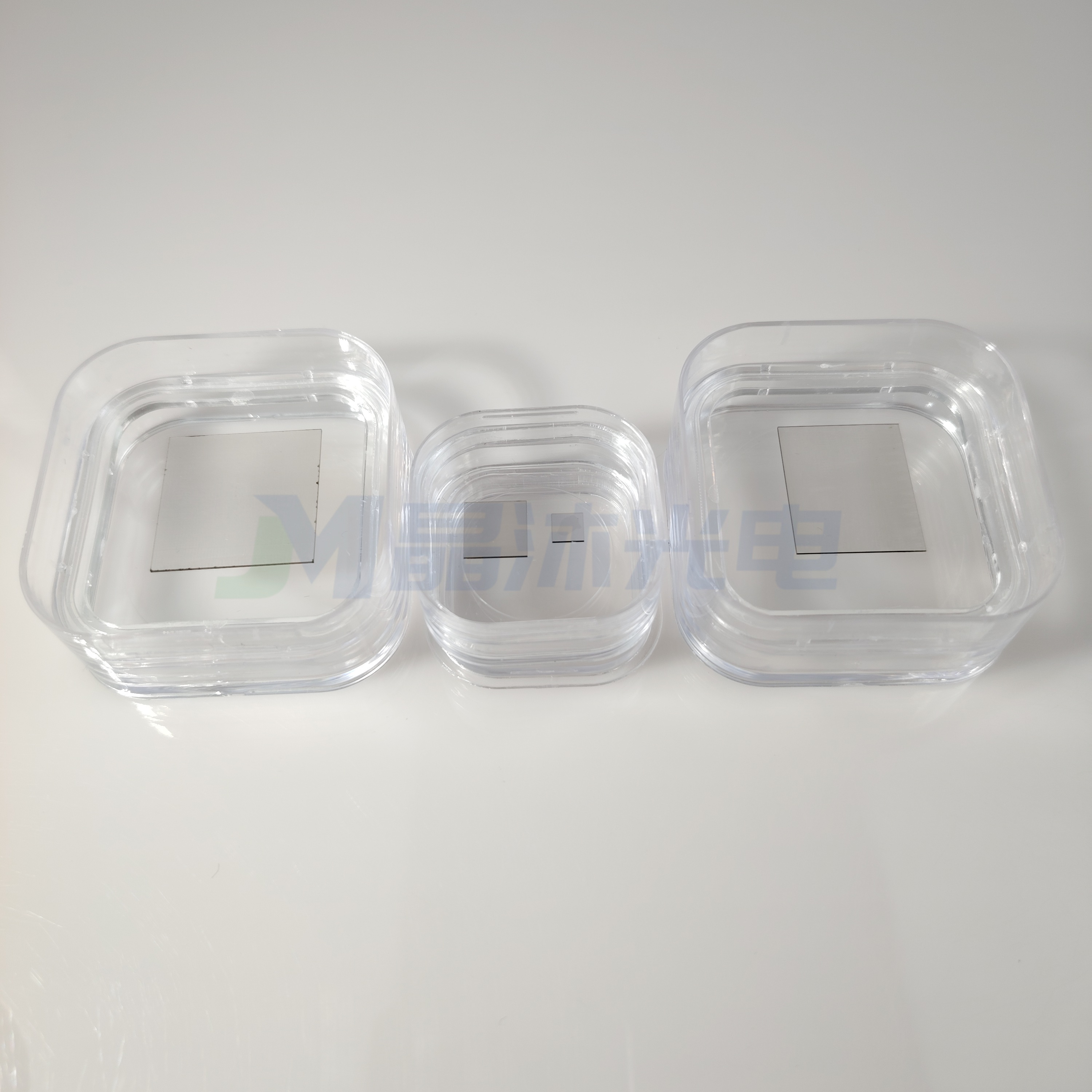 高品质金刚石衬底晶片通用预处理工艺-静电种晶技术