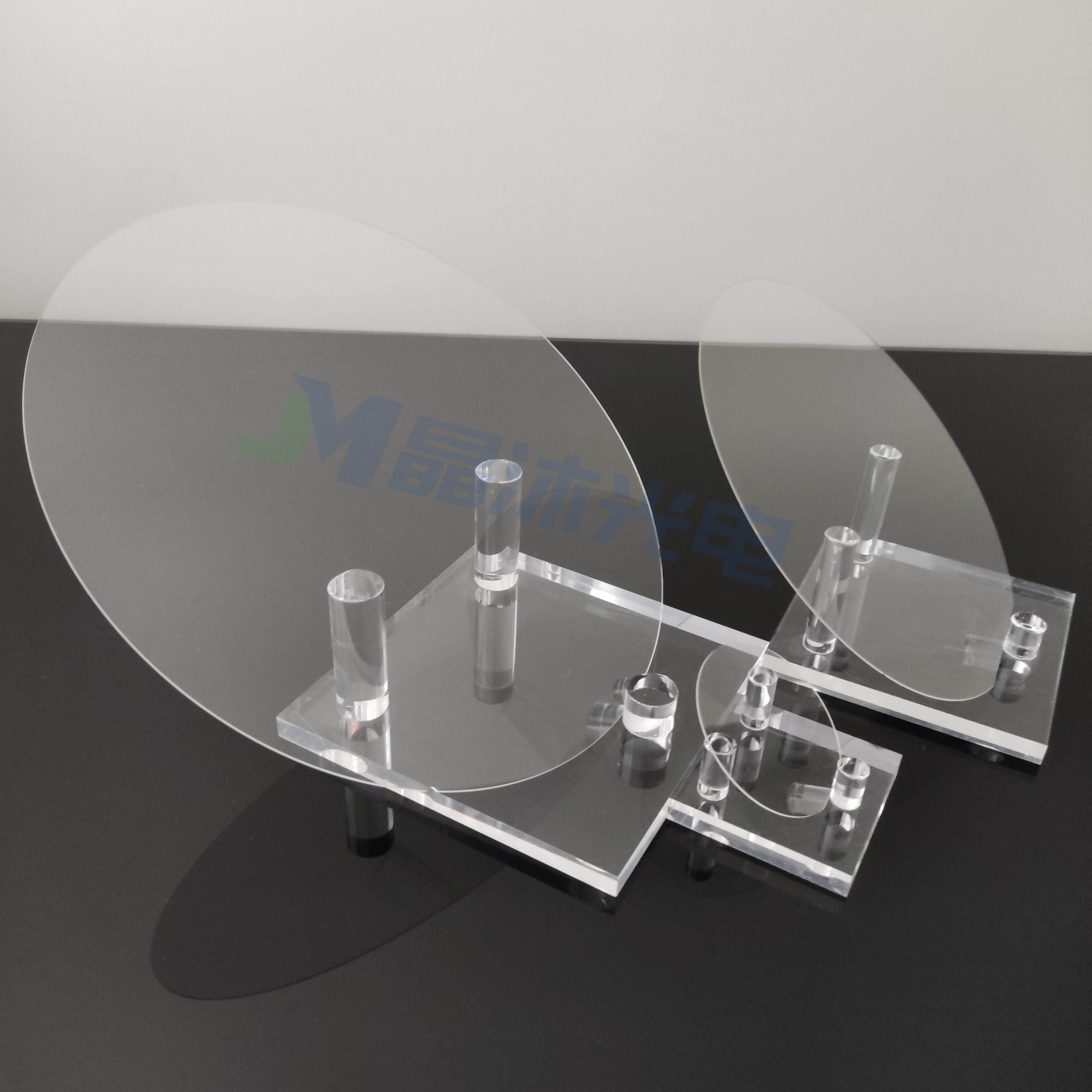 Fused Silica衬底光谱性能解析：杂质与OH基团决定全波段应用边界